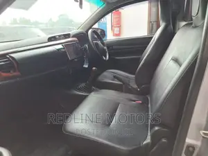 Toyota Hilux 2017 Silver