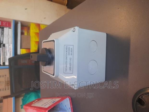 63A 3pole Changeover Switch - thumbnail 3
