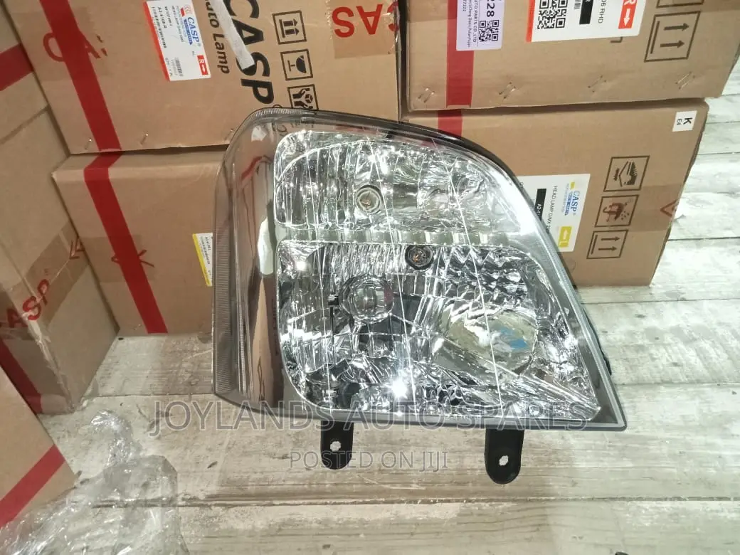 D-Max Old Model Headlamp/Headlight