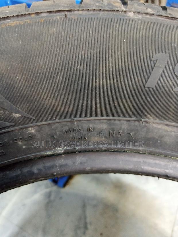195/65r15 Ceat Tyre - thumbnail 3