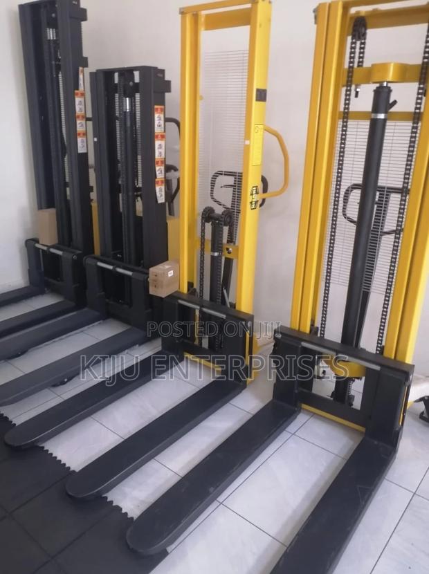 Stacker Lift Machines Available - thumbnail 3