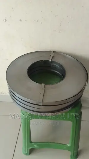 Hoop Iron 16gauge-(Available in 10kgs,20kgs, 30kgs Price Is Per Kg )