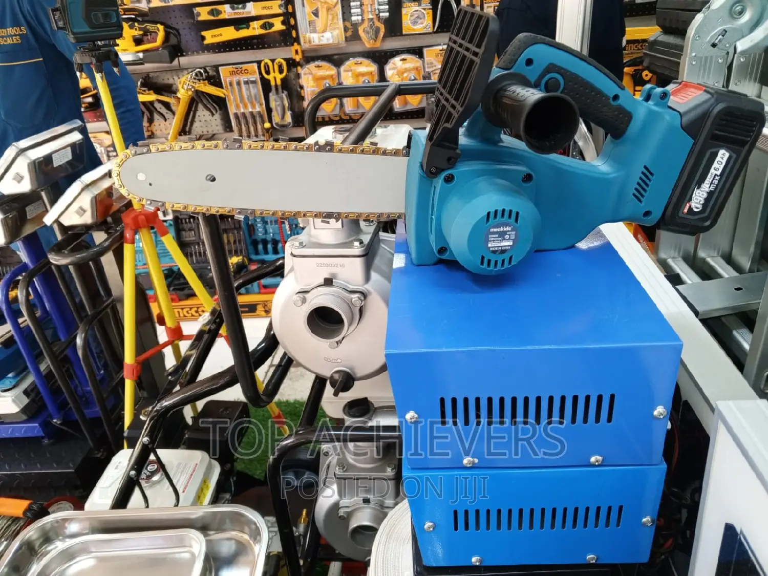 Cordless Chainsaw