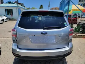 Subaru Forester 2.0XT Premium AWD 2016 Silver