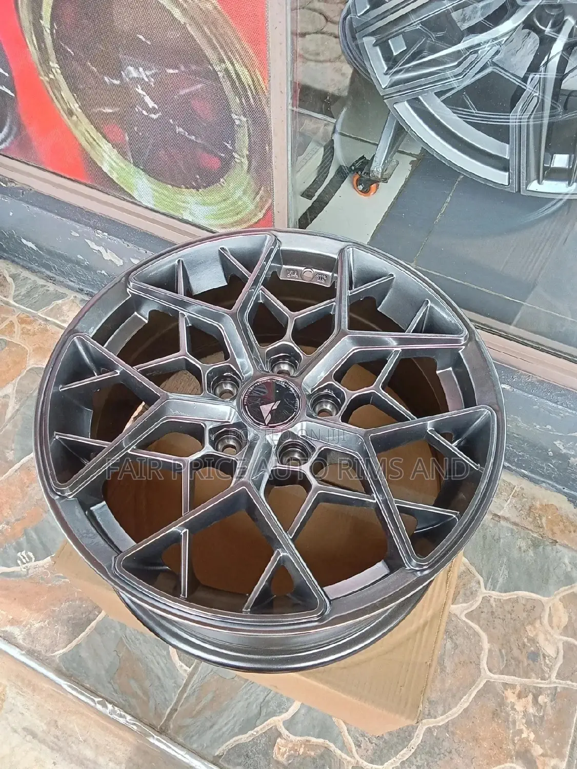 Rims Size 16/5/112 Normal Grey in Color.