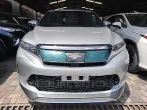 Toyota Harrier 2.0 2017 Silver