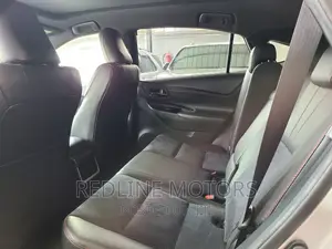 Toyota Harrier 2.0 2017 Silver