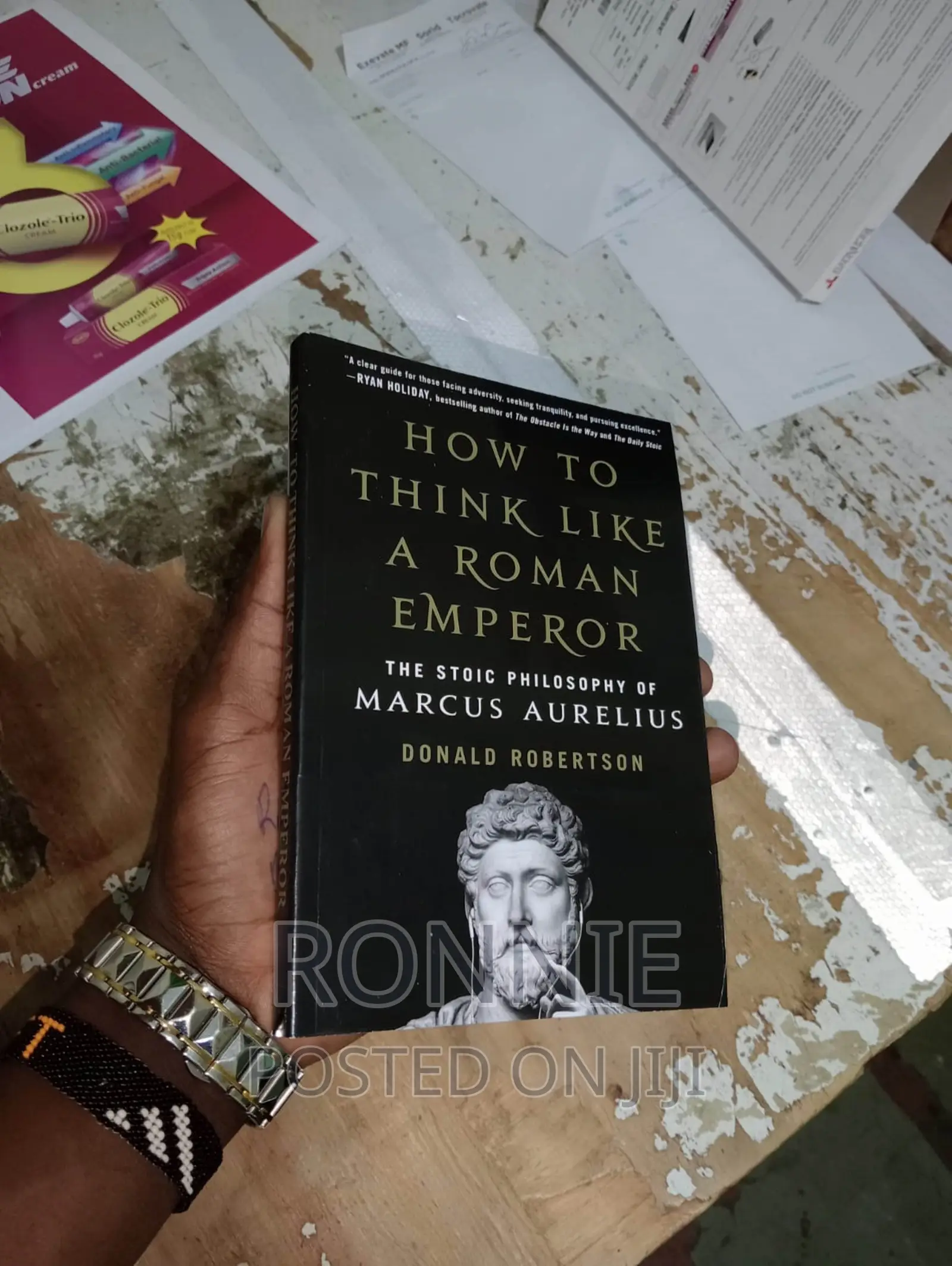 How to Think Like a Roman Emperor:By Donald Robertson