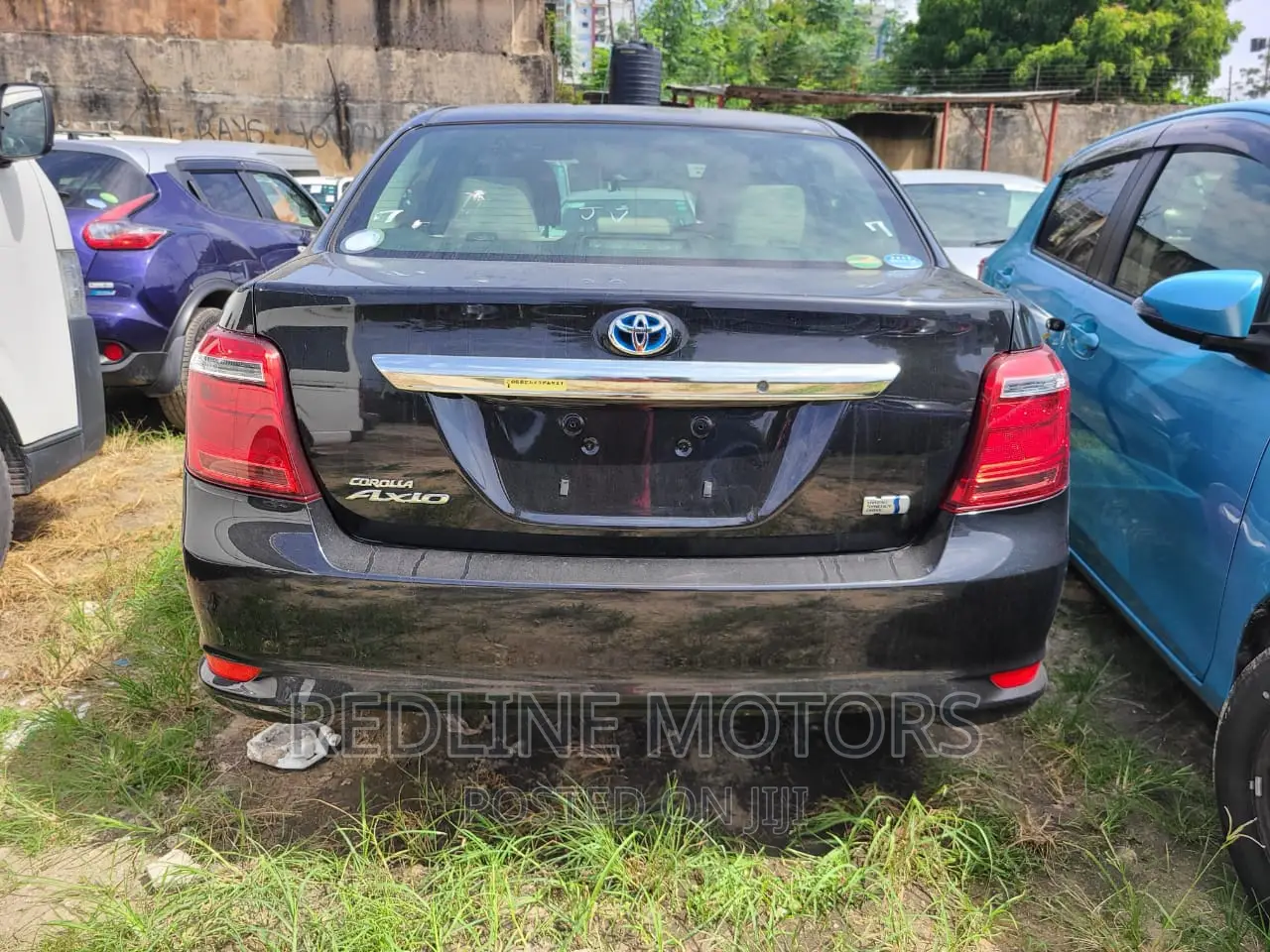 Toyota Axio 1.5 Hybrid 2WD 2016 Black