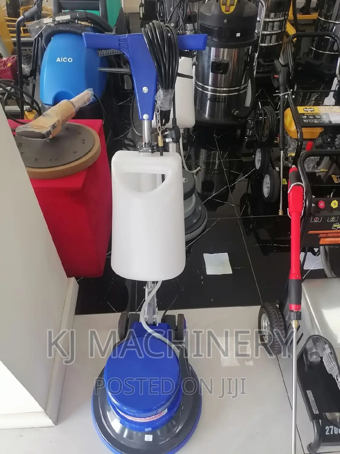 Astramilano Commercial Floor Scrubber -Quality Assured