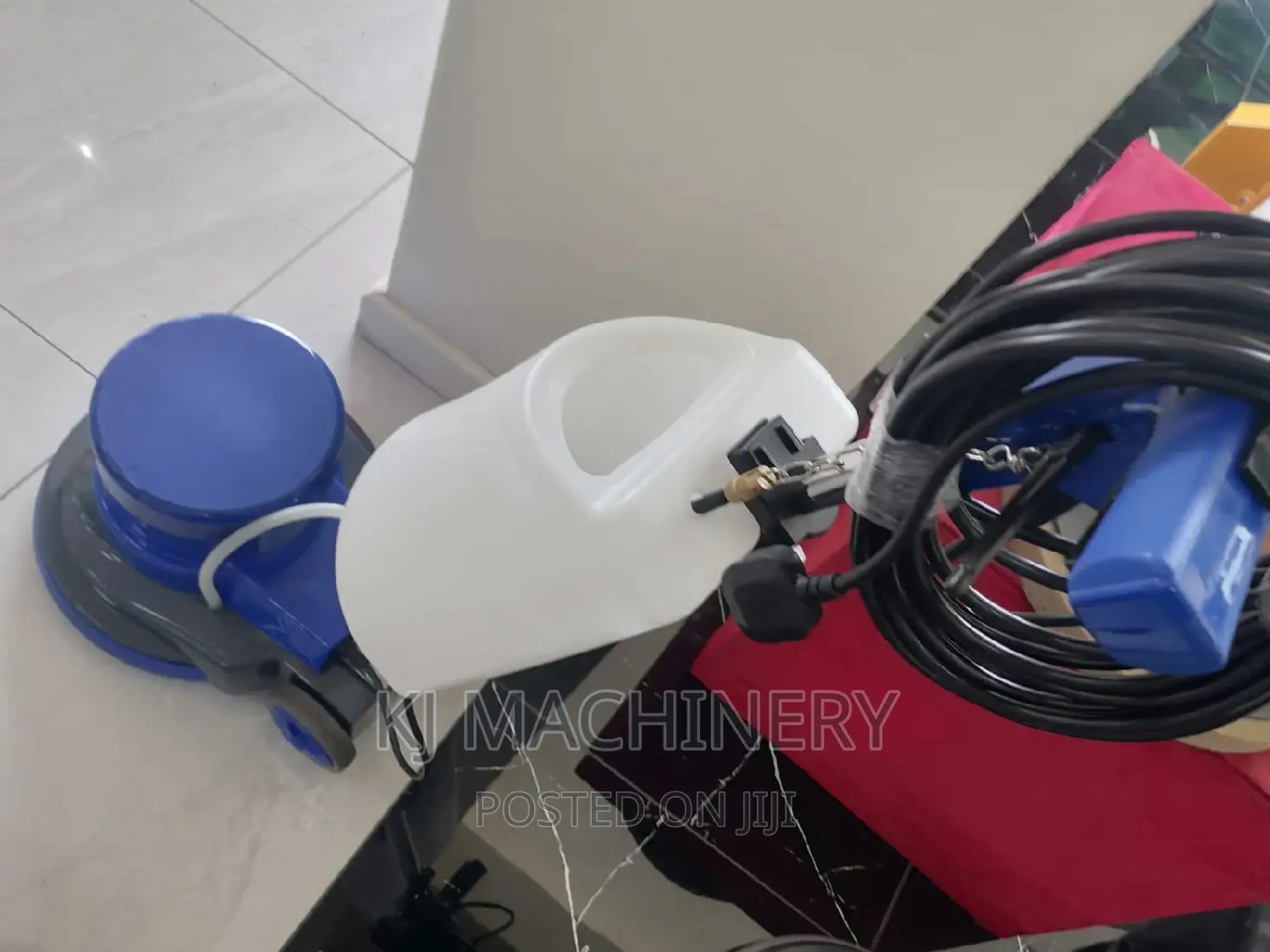 Astramilano Electric Floor Scrubbing Machine-Quality