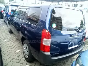 Toyota Succeed 2017 Blue