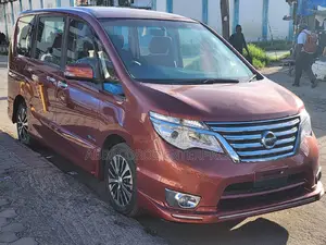 Nissan Serena 2016 Red
