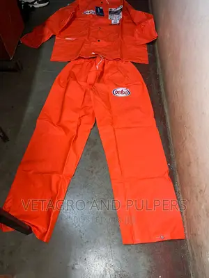 Osho Spray Suit/ Uniform