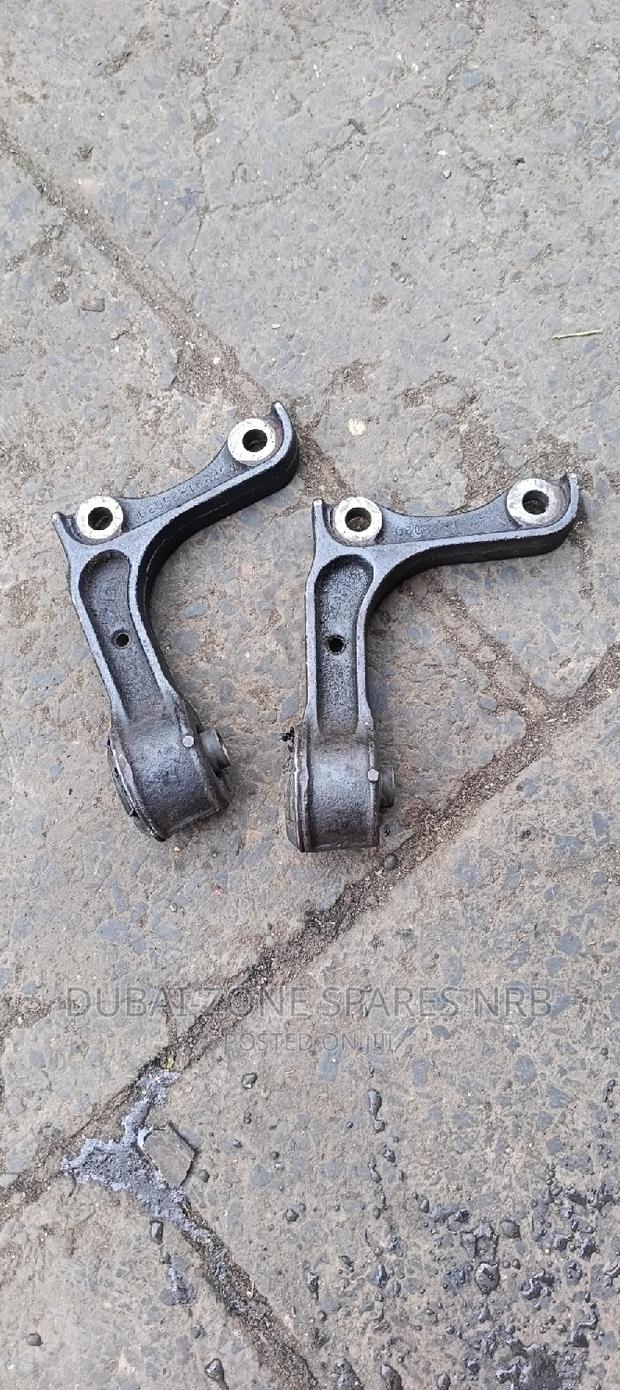 Prado J95 EX Japan Rear Differential Arms Right and Left.