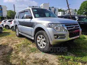 Mitsubishi Pajero V80 3.0 VR-I 2016 Silver
