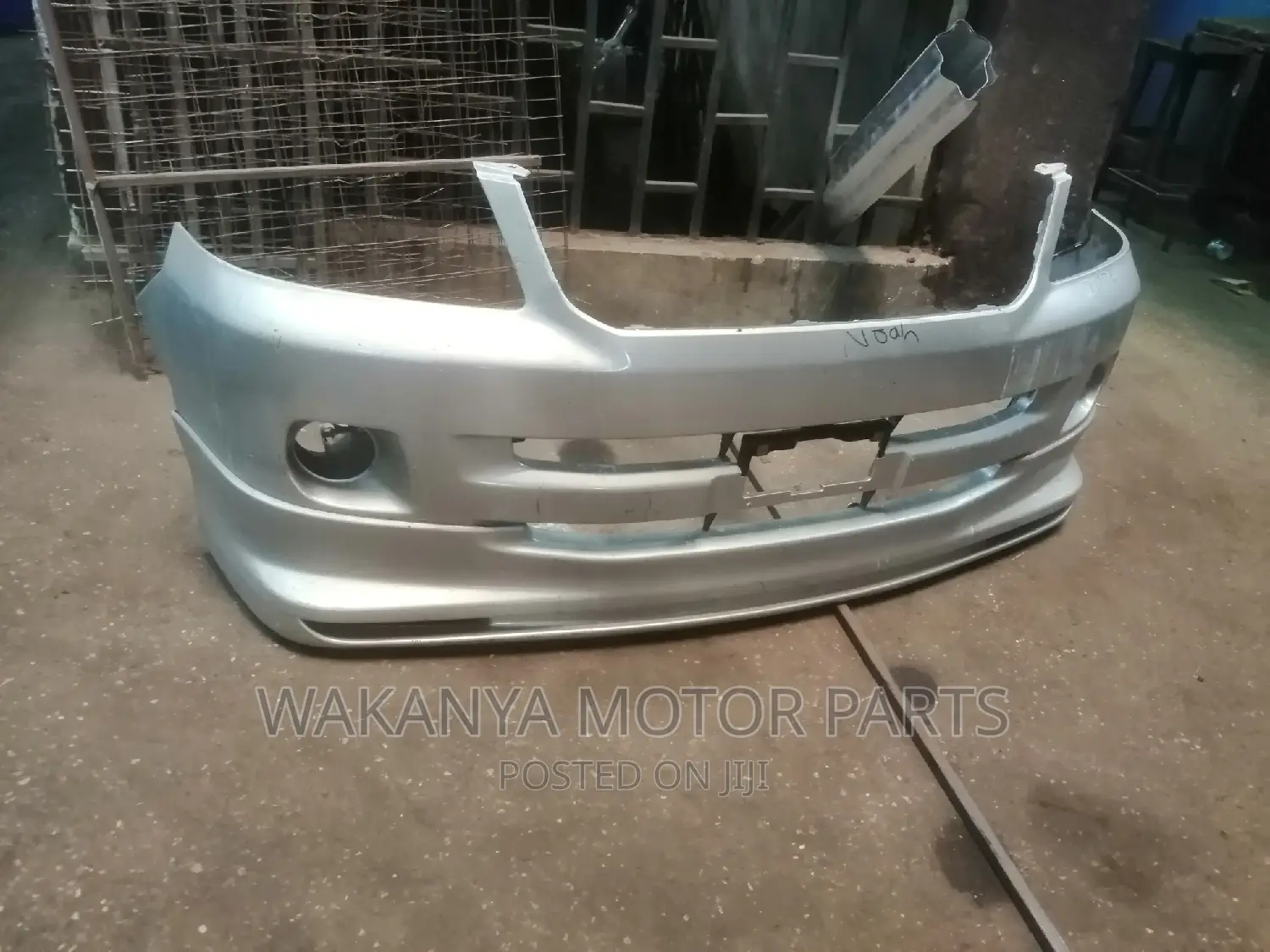 Toyota Noah 2002/2003 Front Bumper Shell (Excluding Fogs)