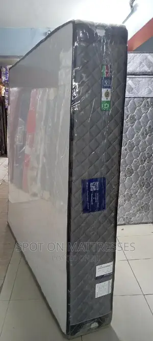 6by7 12inch Orthopaedic Spring Mattress 10years Warranty.