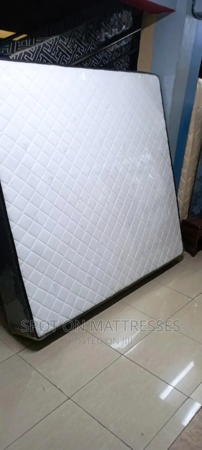 6by7 12inch Orthopaedic Spring Mattress 10years Warranty.