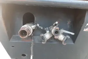 Compressor 2004 Atlascopco 4cyl Deutz 400cfm 15bar Max Ex-Uk