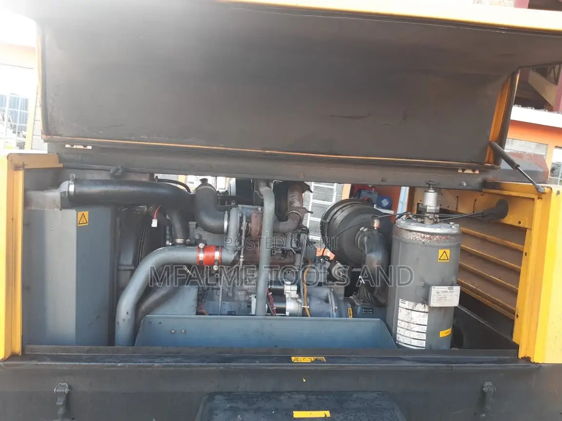Compressor 2004 Atlascopco 4cyl Deutz 400cfm 15bar Max Ex-Uk