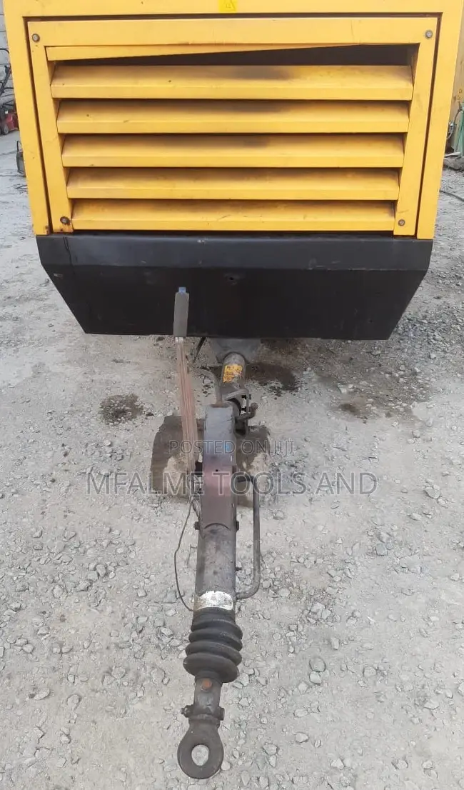 Compressor 2004 Atlascopco 4cyl Deutz 400cfm 15bar Max Ex-Uk