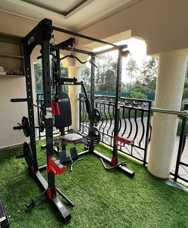 Multifunctional Heavy Duty Squat Rack