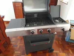 New 3 Burner BBQ With Side Burner