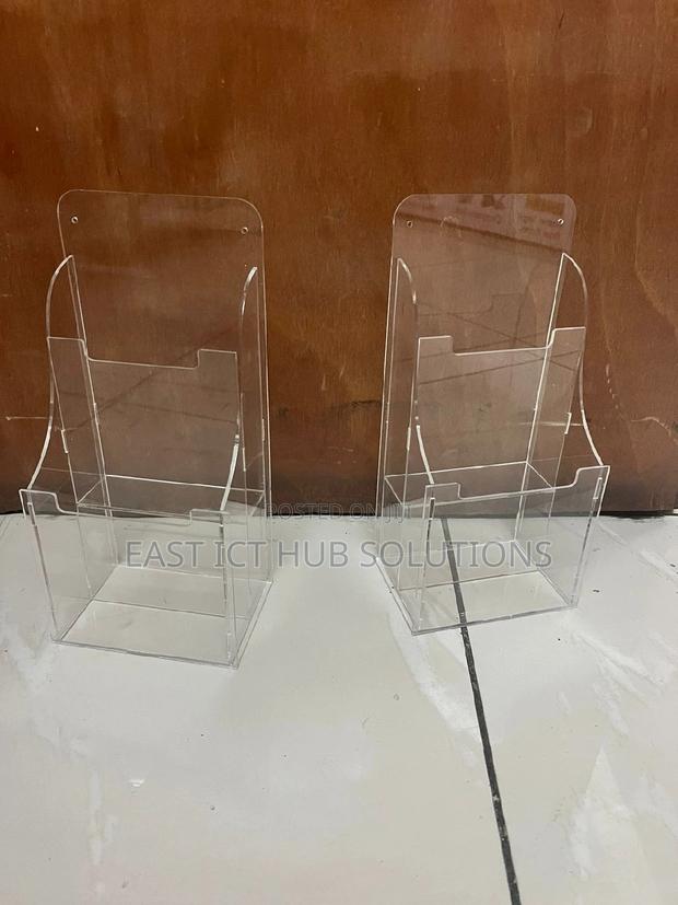Clear Acrylic Poaches for Slips and Storage Purposes - thumbnail 3