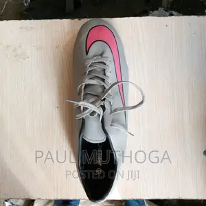 #20 Football Shoes