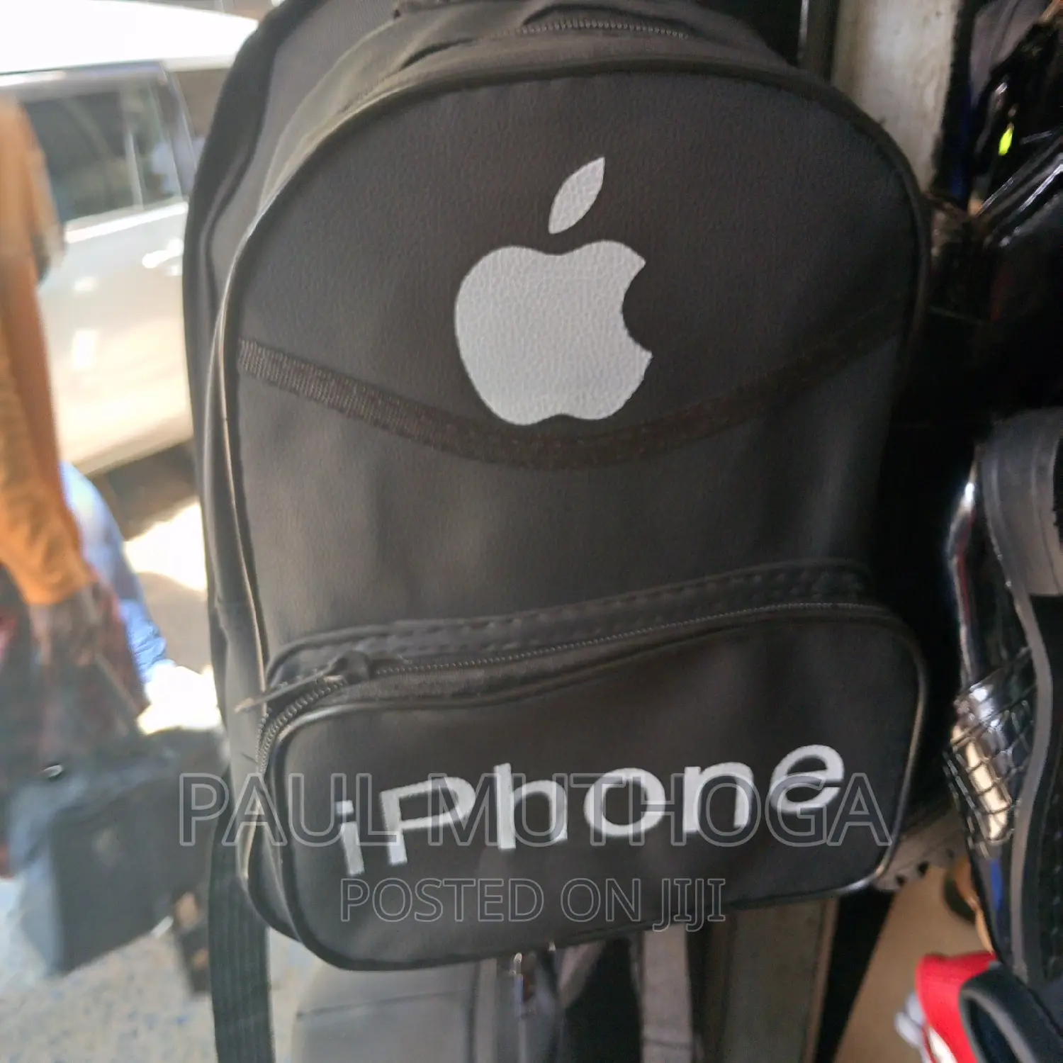 #32 School Bags