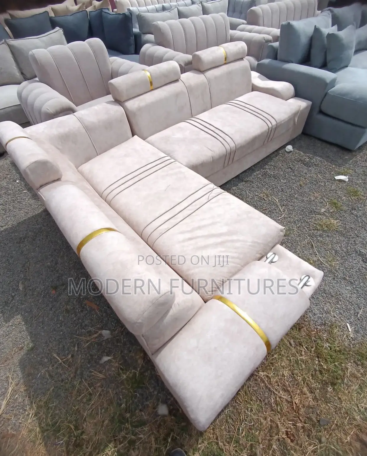 Classic Design L Sofa