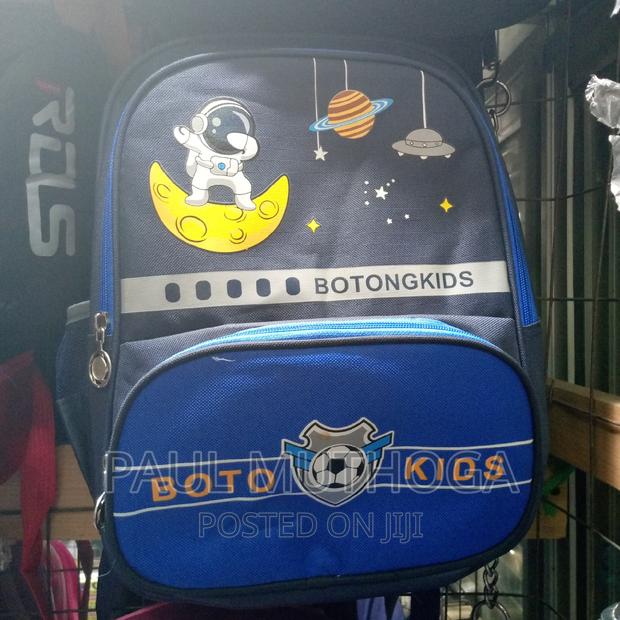 #38 School Bags - thumbnail 2