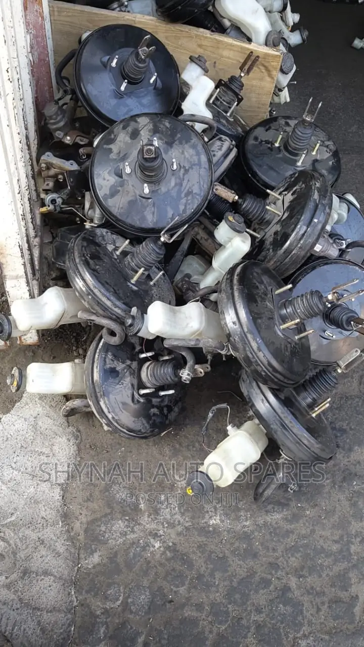 Toyota Kluger Brake Master Cylinder and Booster Complete