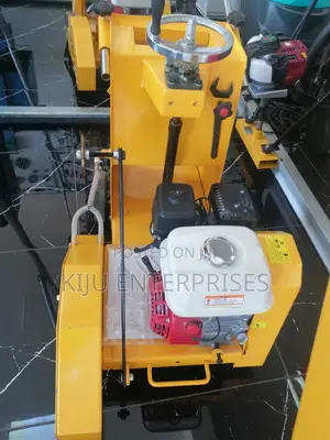 High Quality Concrete Cutter Machine Available