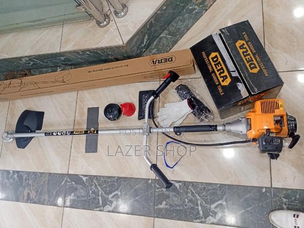4 Stroke Brush Cutter Dera - main view