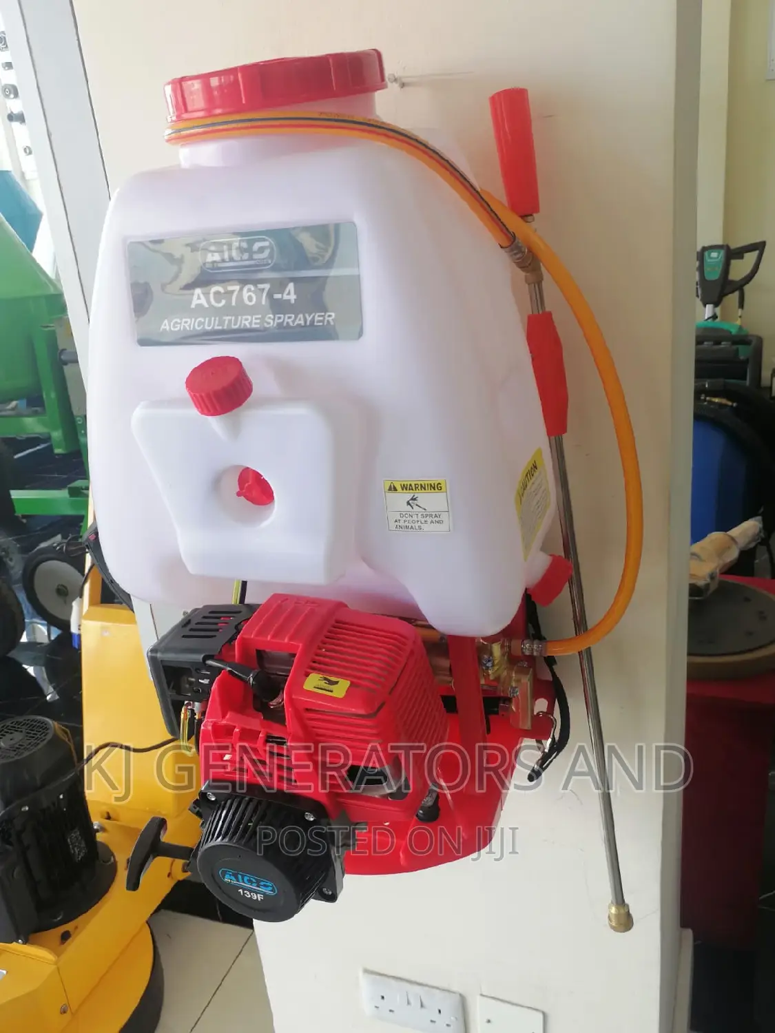 Motorized Agricultural Sprayer (Aico)