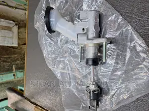 JAPAN Land Cruiser/Hillux Clutch Master Cylinder Up
