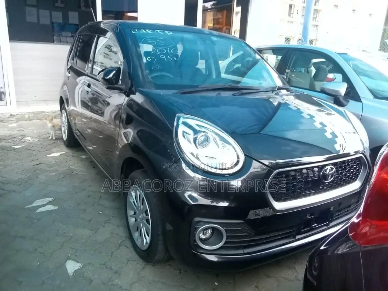 Toyota Passo 1.0 AWD 2016 Matt Black
