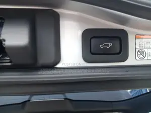 Toyota Land Cruiser 4.6 V8 ZX 2017 Silver