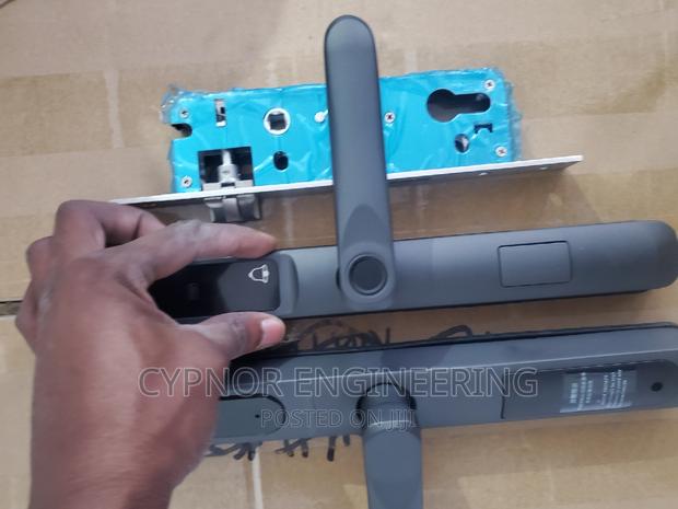 Aluminium Door Smart Lock - thumbnail 2
