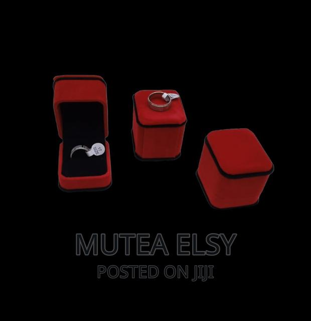 Red Maroon Ring Boxes - thumbnail 2