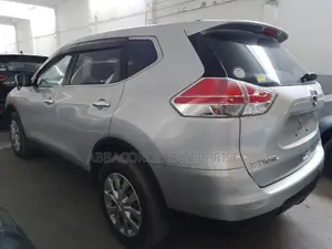 Nissan X-Trail 2.0 Petrol FWD 2016