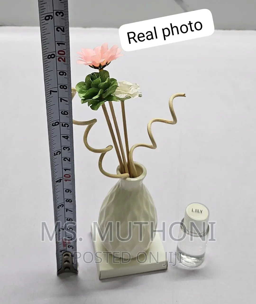 Decorative Flowers Ceramic Vase Reed Diffuser Essential Oil
