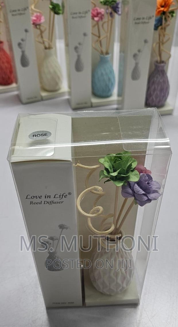Decorative Flowers Ceramic Vase Reed Diffuser Essential Oil - thumbnail 5