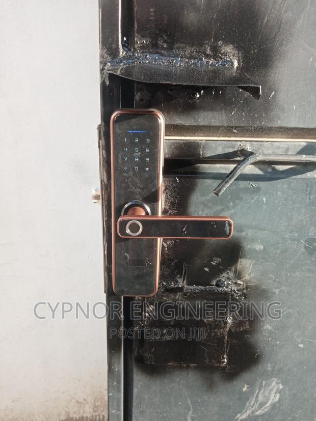 Tuya Smart Lock for Residential Access Control - main view