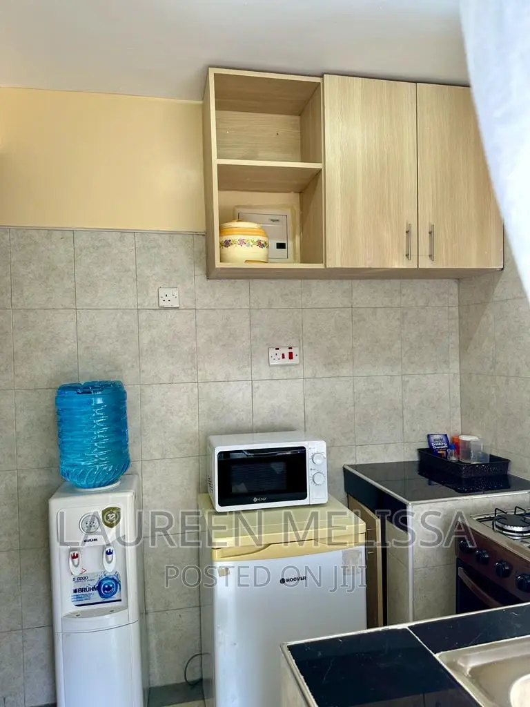 Candy's 2 Bedroom Staycation