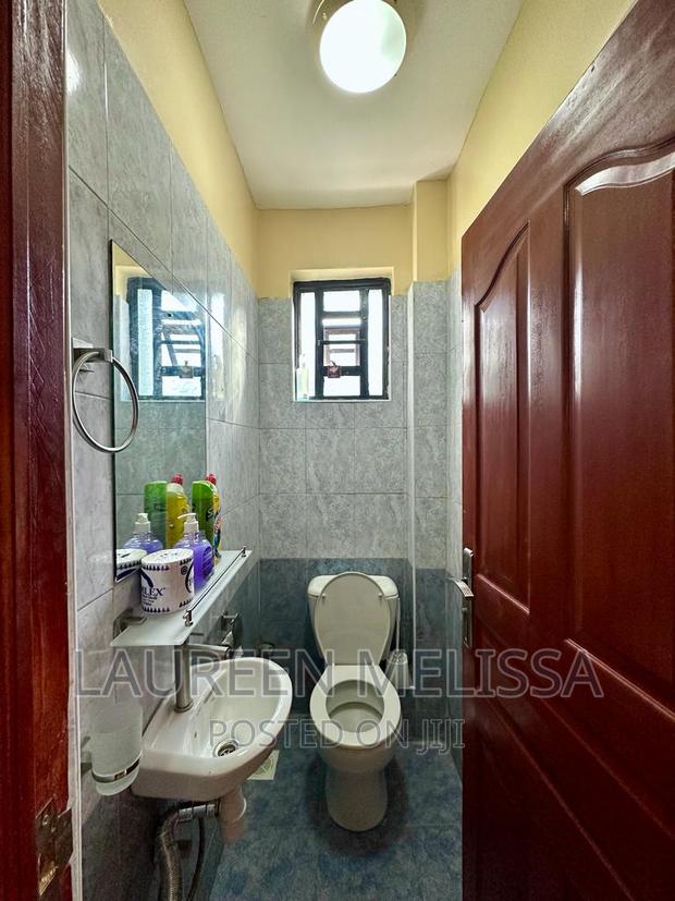 Candy's 2 Bedroom Staycation - thumbnail 18