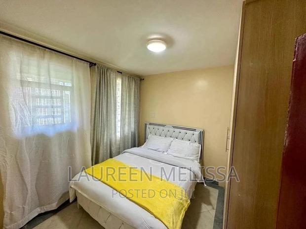 Candy's 2 Bedroom Staycation - thumbnail 19