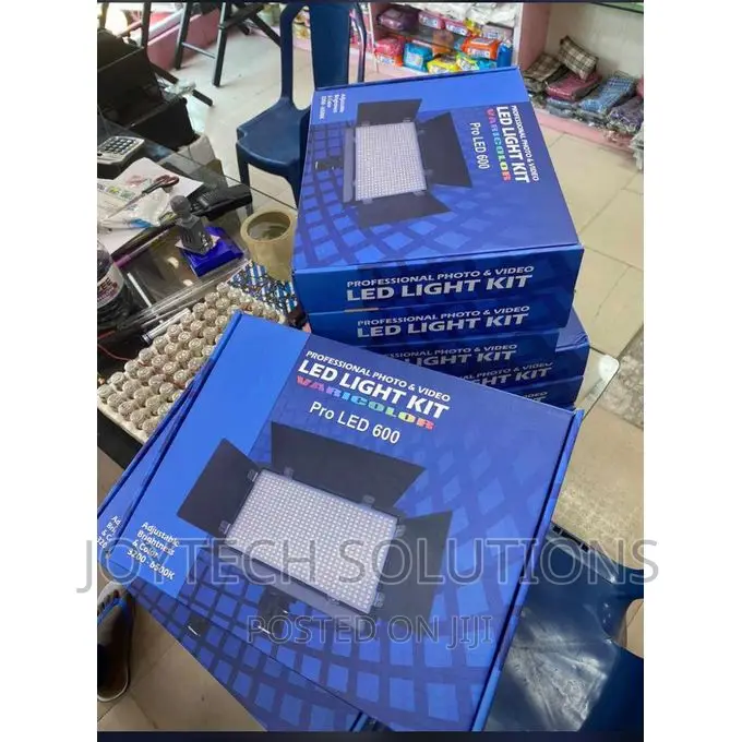 Original Led-600 Led Video Light Panel Bi-Color 3200-